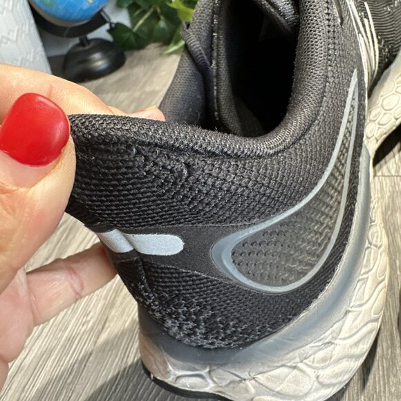 New Balance Men 1080v12 M1080B12 Black Running Shoes Sneakers Size 15 D main image 5
